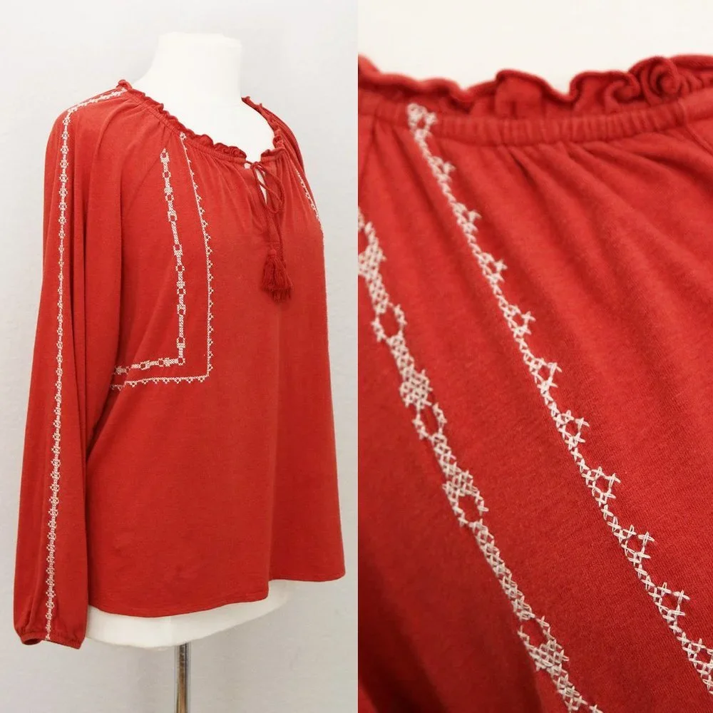 Garnet Hill Organic Cotton Tencel Blend Cross Stitch Embroidered Peasant Top M - Picture 2 of 14